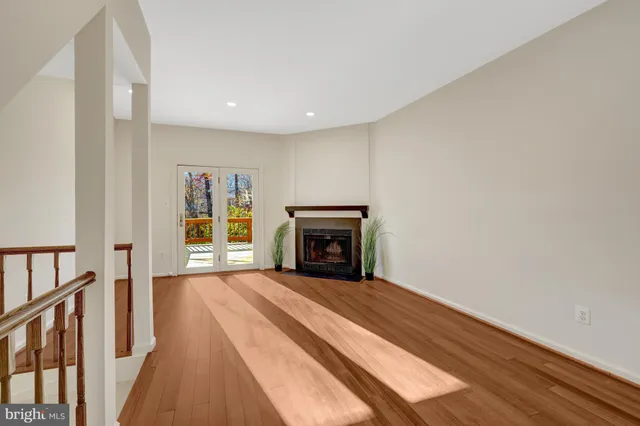 $545,000 | 11200 Silentwood Lane, Reston, VA 20191