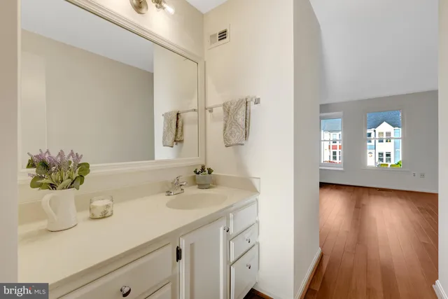 $545,000 | 11200 Silentwood Lane, Reston, VA 20191