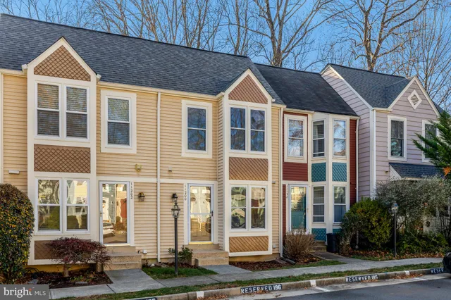 $545,000 | 11200 Silentwood Lane, Reston, VA 20191