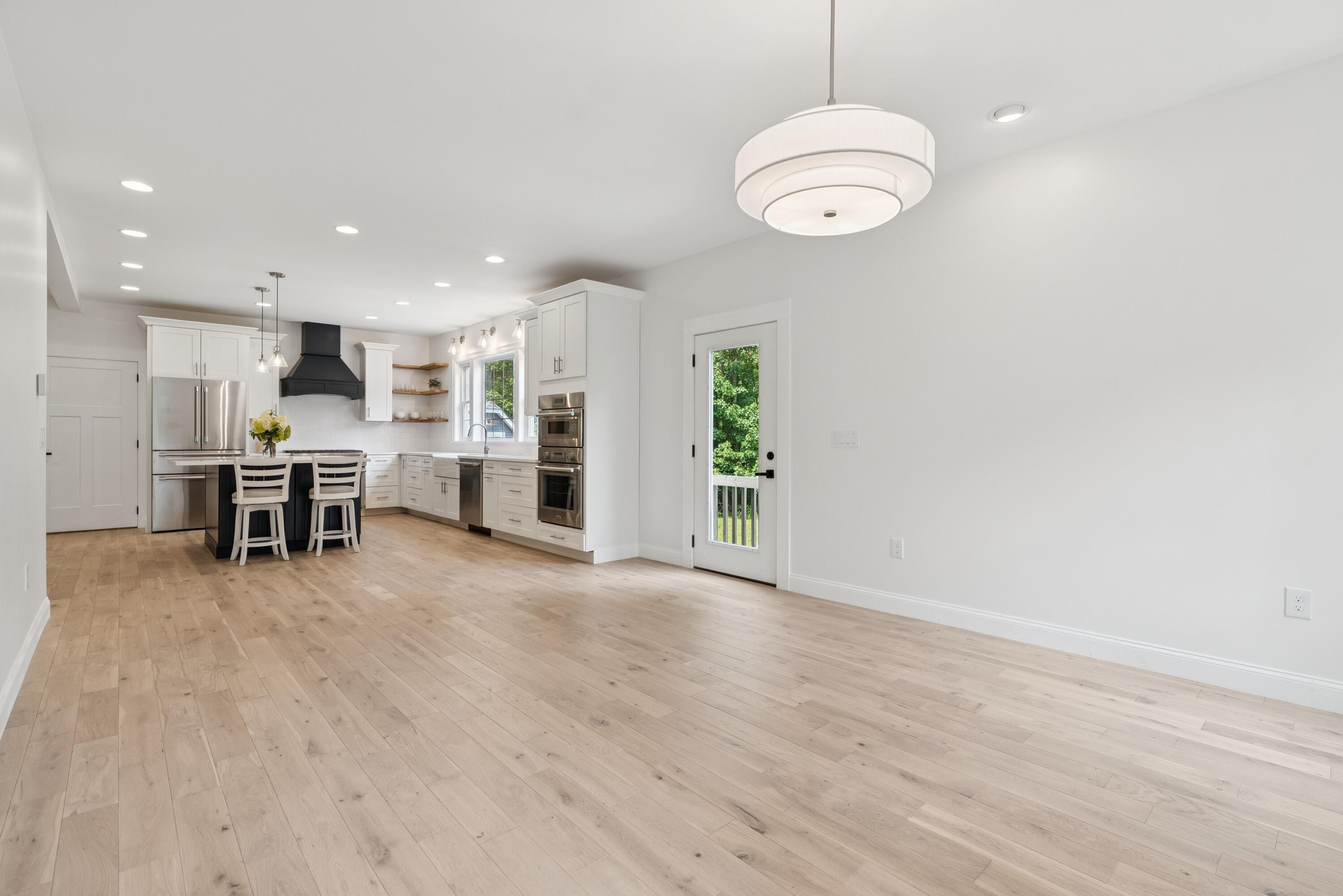 28 Riverlocks Road Kennebunk, ME 04043 - Photo 19 of 86 Dining Room & Kitchen