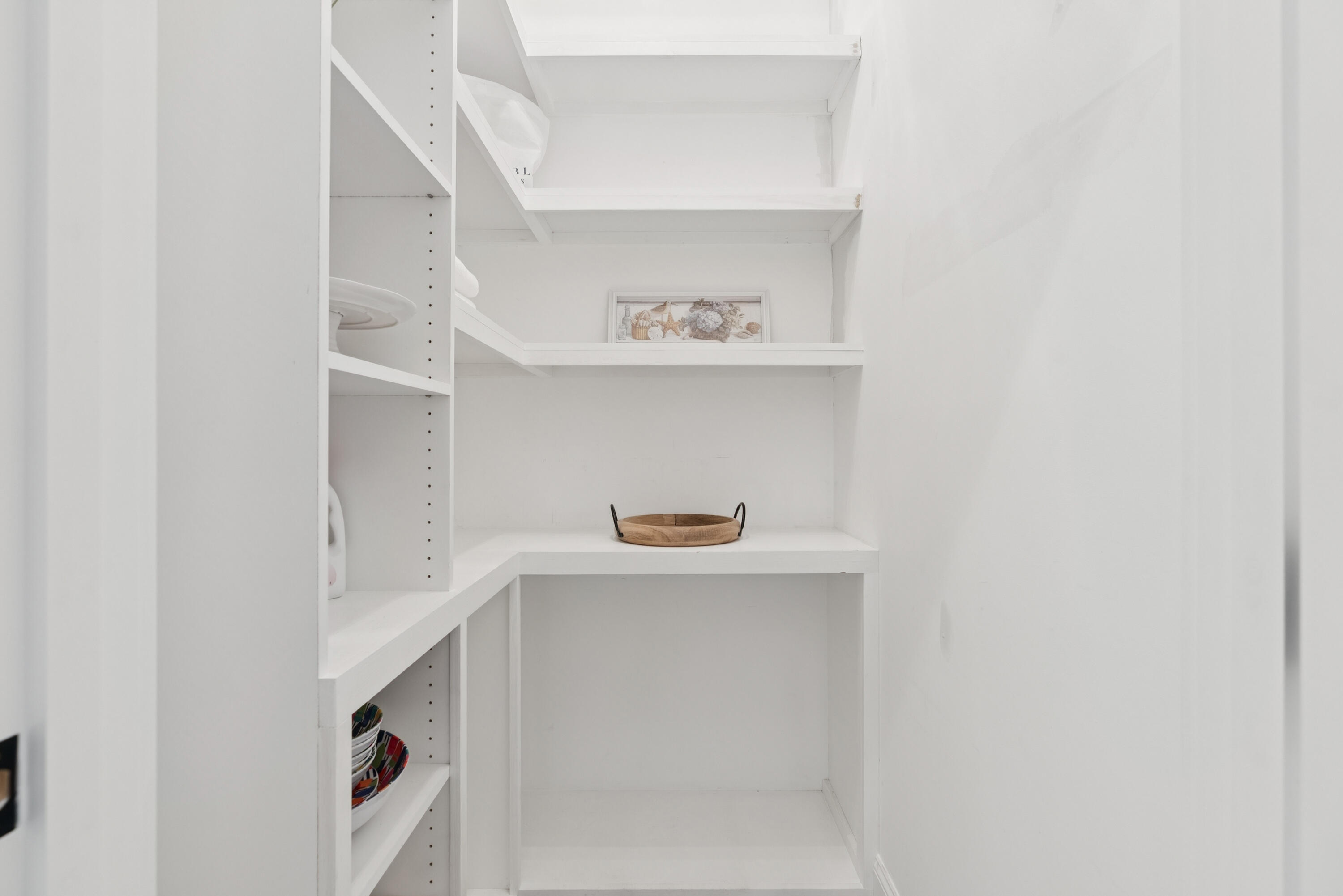 28 Riverlocks Road Kennebunk, ME 04043 - Photo 30 of 86 Pantry