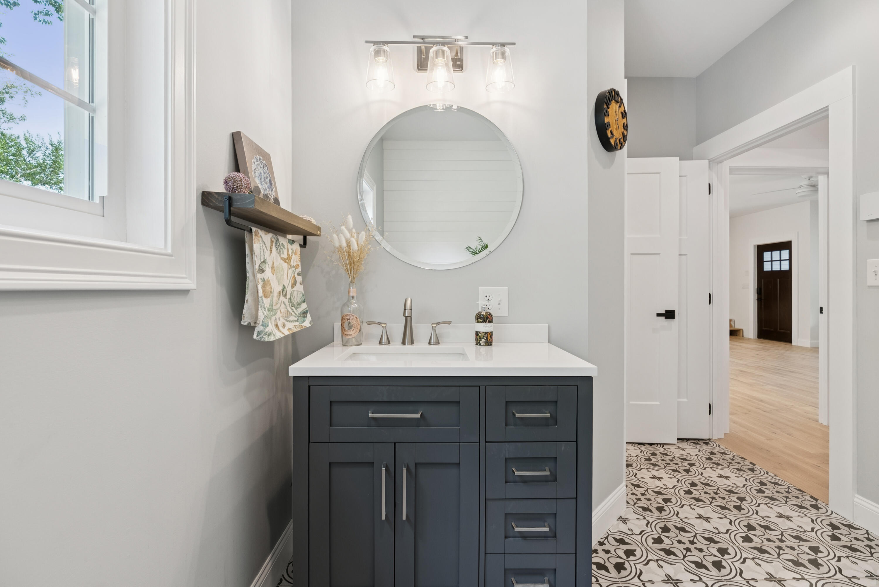 28 Riverlocks Road Kennebunk, ME 04043 - Photo 34 of 86 Powder Room