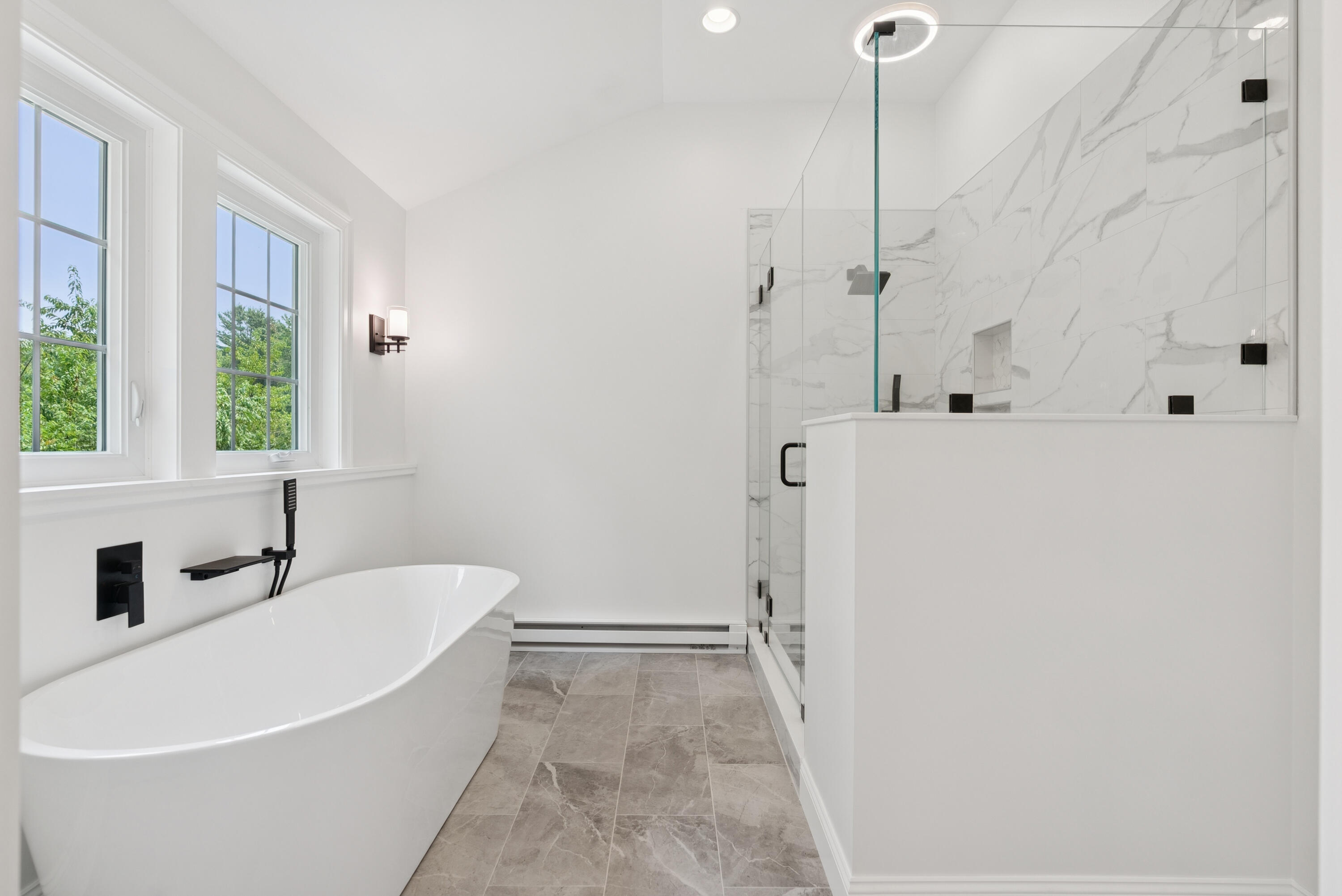 28 Riverlocks Road Kennebunk, ME 04043 - Photo 43 of 86 Primary Bath