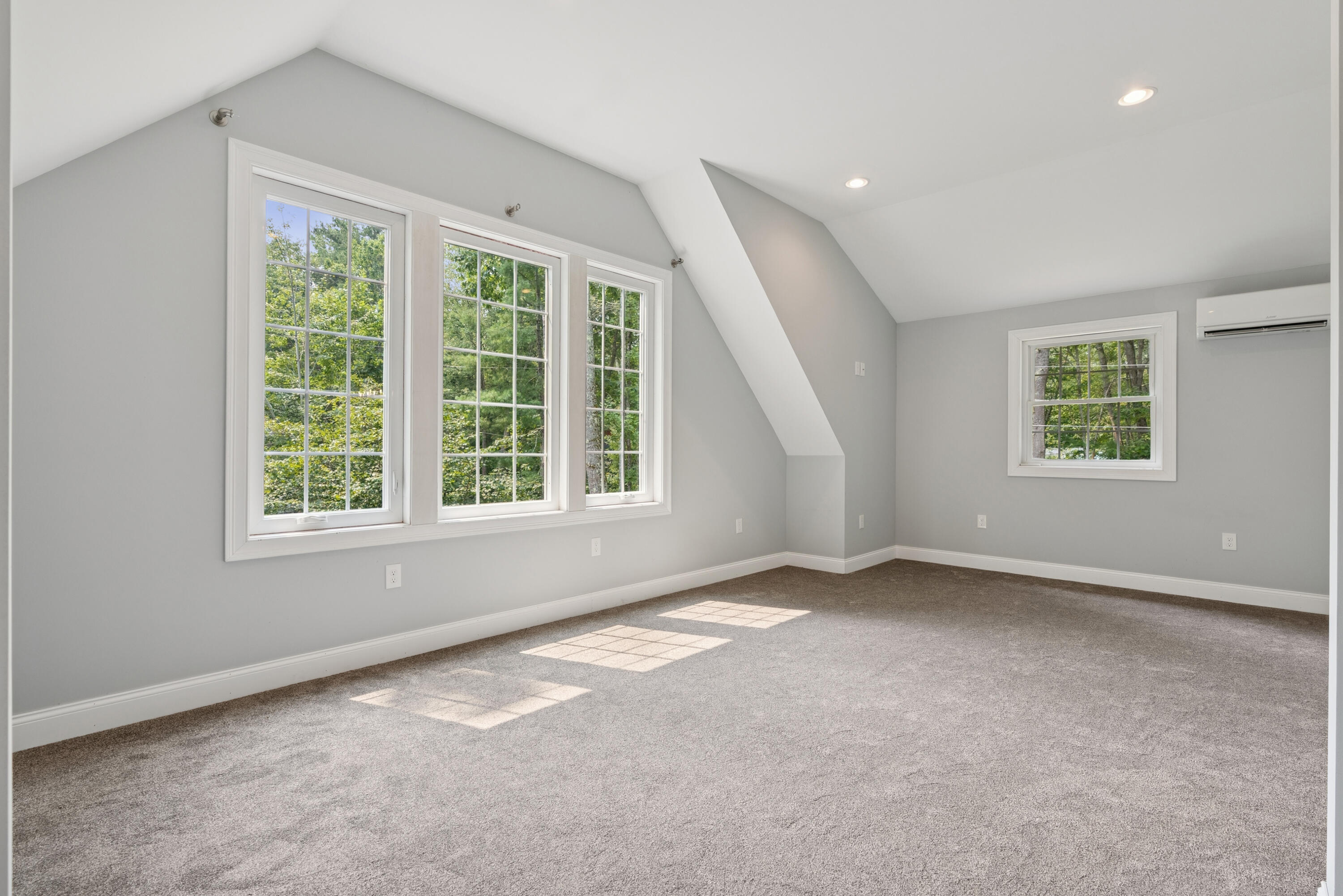 28 Riverlocks Road Kennebunk, ME 04043 - Photo 59 of 86 Bedroom