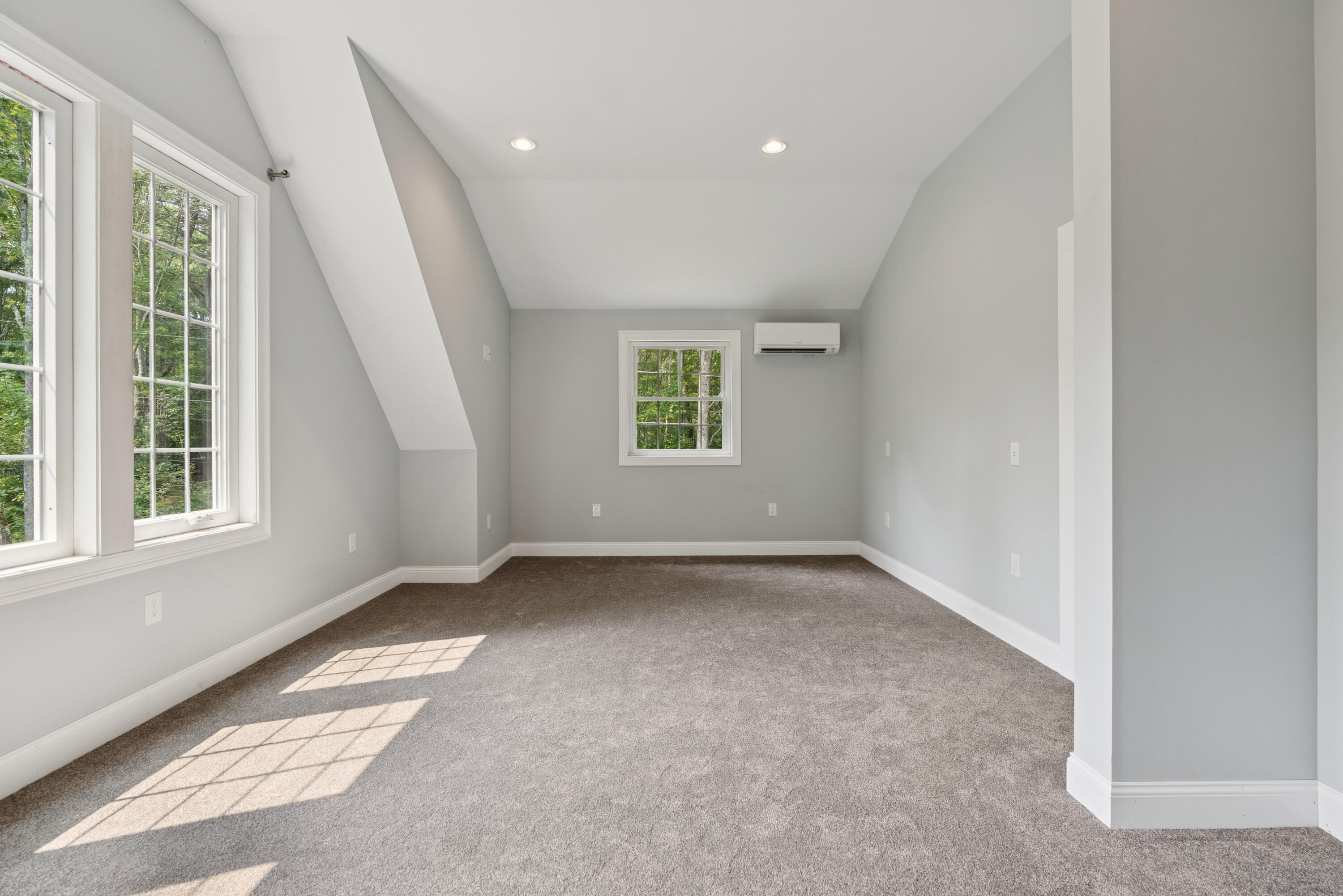 28 Riverlocks Road Kennebunk, ME 04043 - Photo 60 of 86 Bedroom