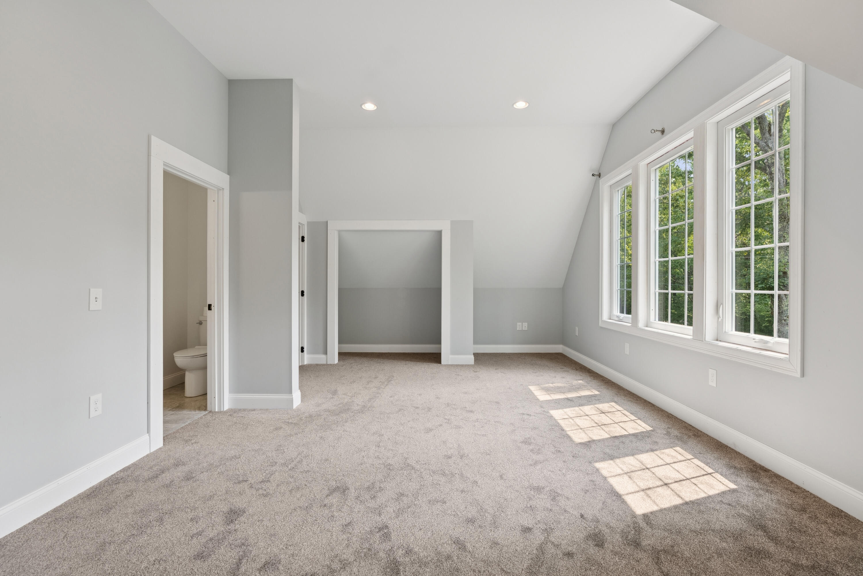 28 Riverlocks Road Kennebunk, ME 04043 - Photo 61 of 86 Bedroom