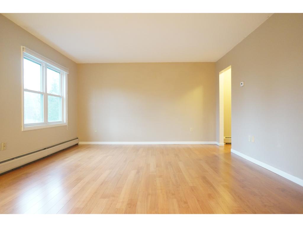 120 Martindale Road, Unit 120 Shelburne, VT 05482 - Photo 2 of 16 Gallery Image 2