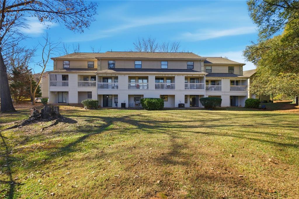 210 Appleby Drive, Unit 119 Athens, GA 30605 - Photo 32 of 35 a view of big yard with a large trees