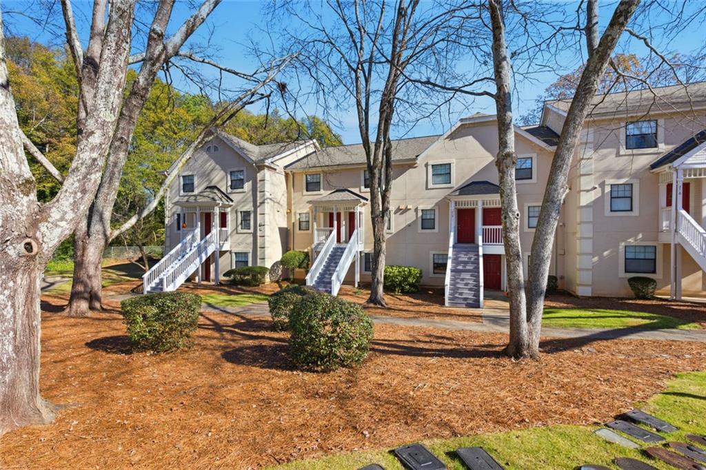 210 Appleby Drive, Unit 119 Athens, GA 30605 - Photo 33 of 35 a view of a house with a yard