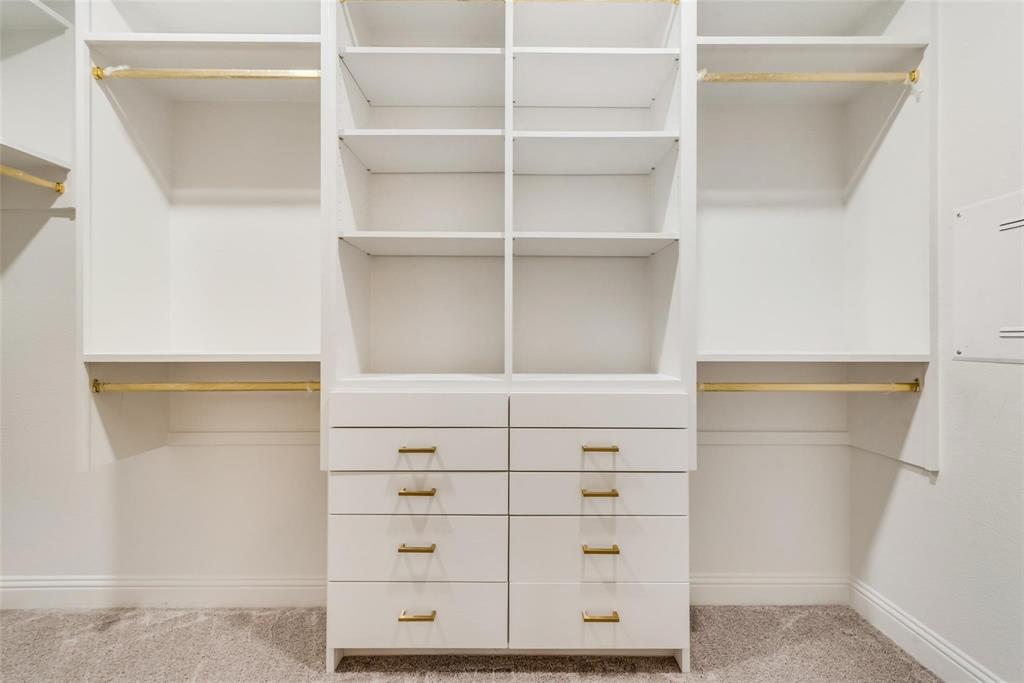 14623 Prairie Fire Drive Frisco, TX 75033 - Photo 18 of 36 a view of a closet