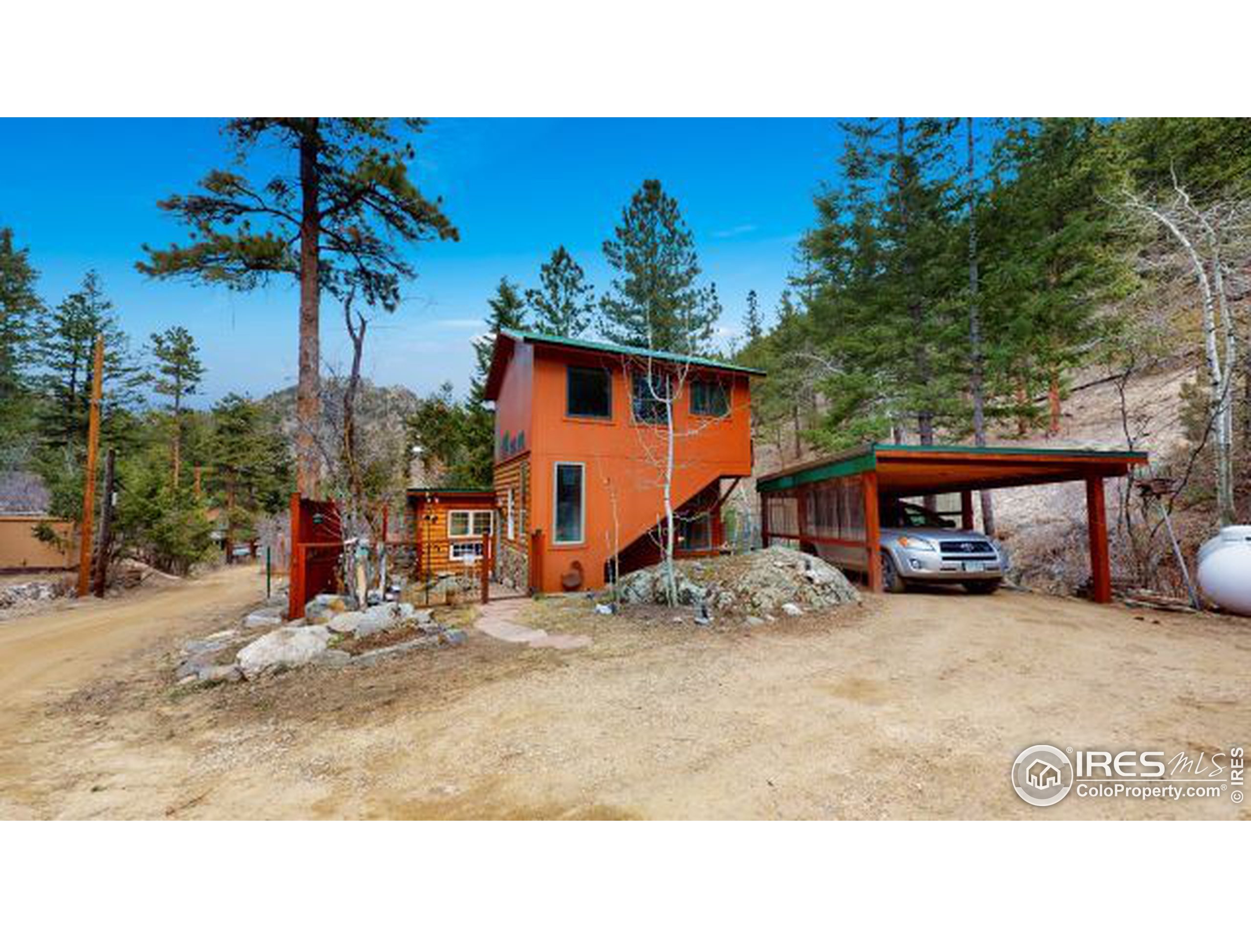 336 Waltonia Road Drake, CO 80515 - Photo 2 of 32