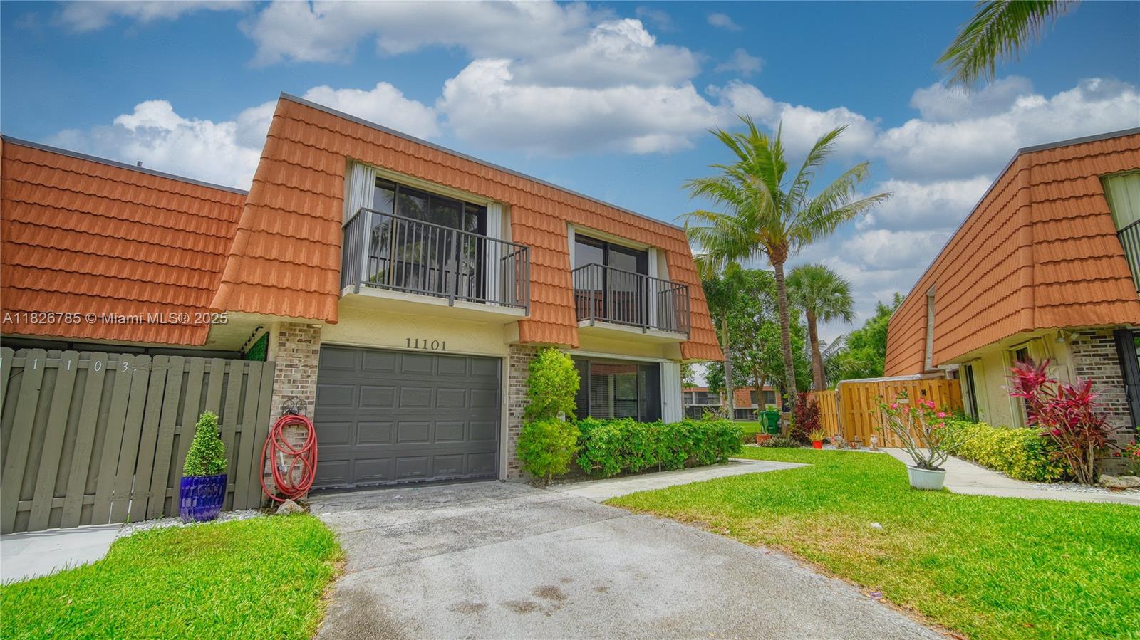 11101 Southwest 15th Manor Davie, FL 33324 - Photo 3 of 44