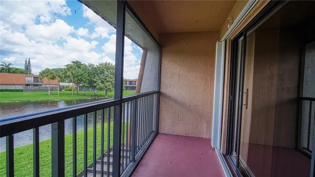 $510,000 | 11101 Southwest 15th Manor, Davie, FL 33324