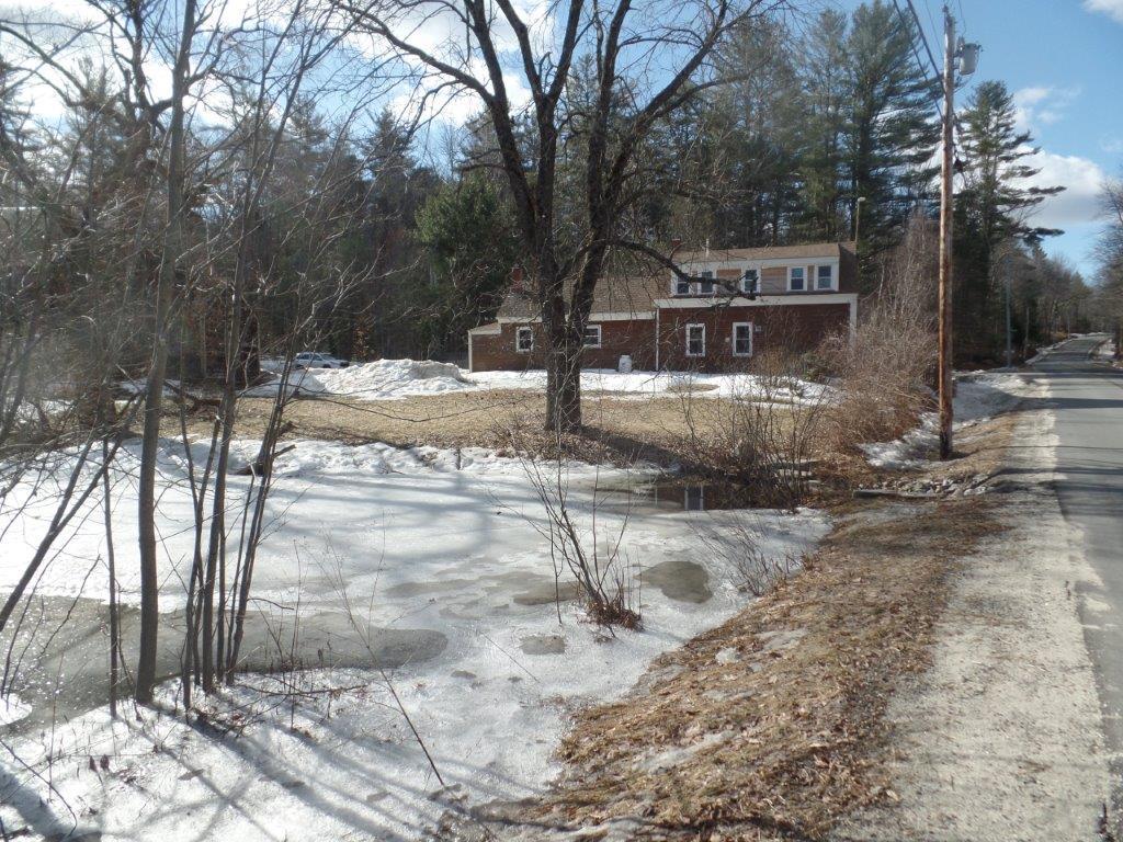 8 Tryon Road Pownal, ME 04069 - Photo 2 of 16 006