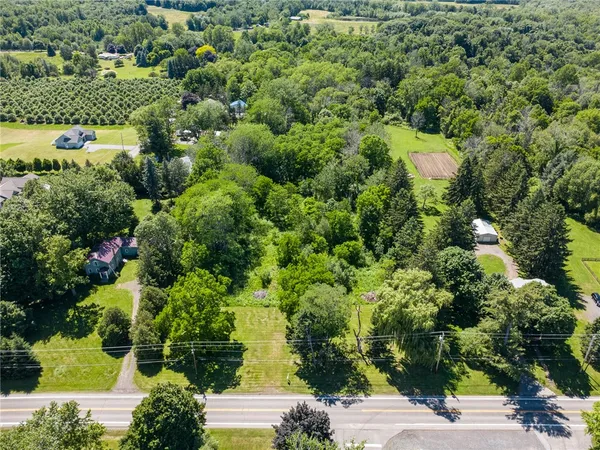 $99,900 | 7075 Highway 14, Sodus Point, NY 14555