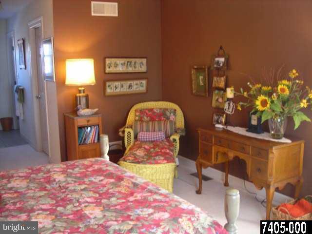 256 Hospital Road Gettysburg, PA 17325 - Photo 17 of 25 Gallery Image 17