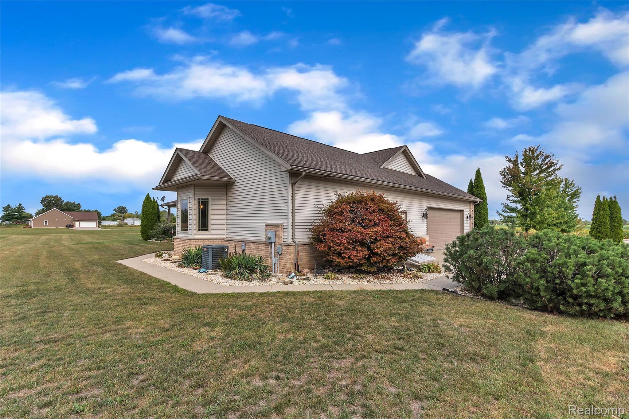 2269 West Sigler Road Carleton, MI 48117 - Photo 44 of 59 Gallery Image 44
