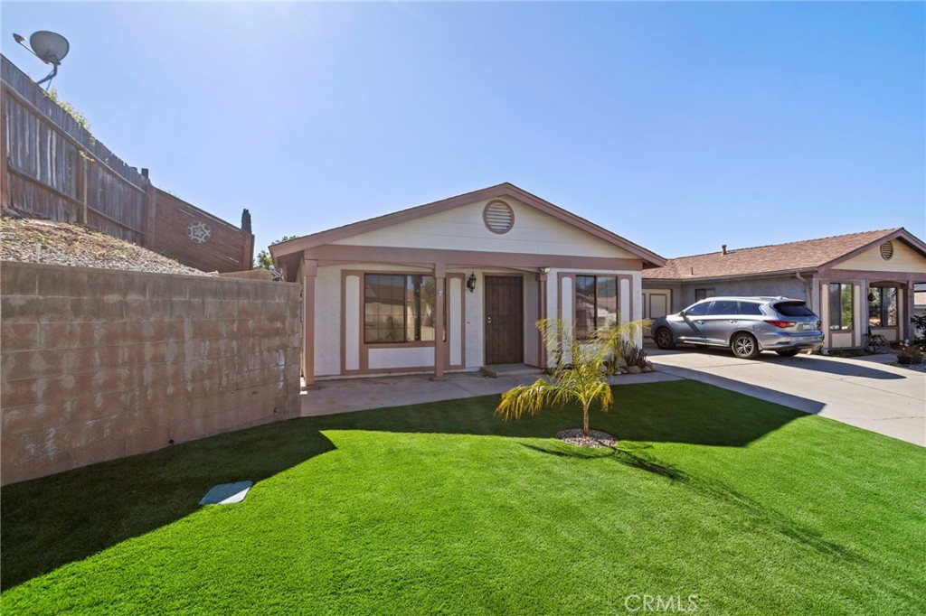 28275 Los Cielos Road Menifee, CA 92586 - Photo 2 of 30