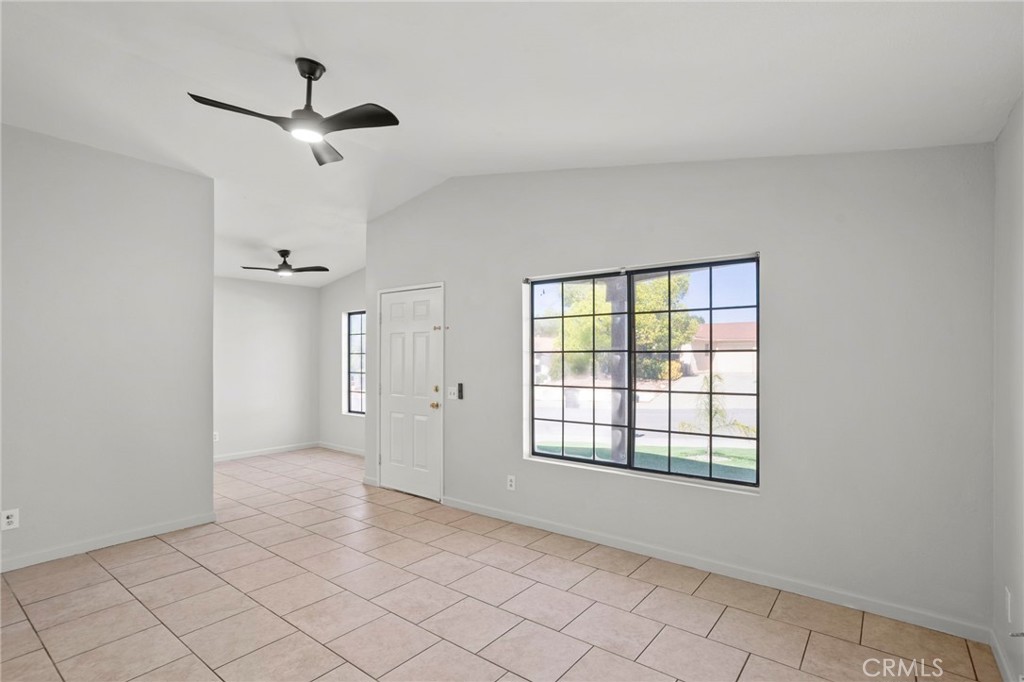 28275 Los Cielos Road Menifee, CA 92586 - Photo 8 of 30