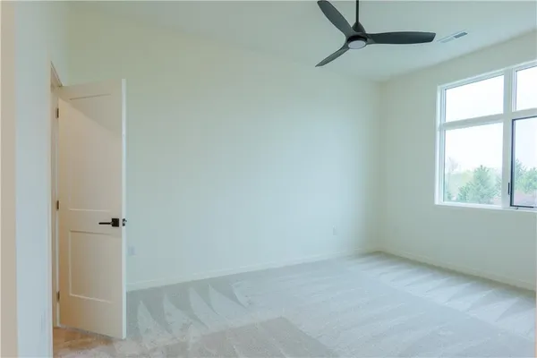 $1,000,400 | 2840 West 133rd Terrace, Leawood, KS 66209