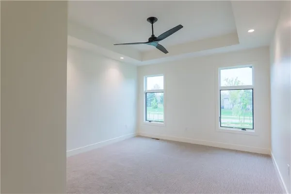$1,000,400 | 2840 West 133rd Terrace, Leawood, KS 66209