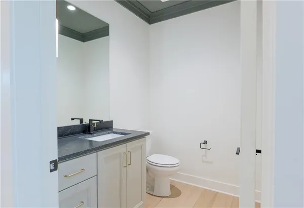 $1,000,400 | 2840 West 133rd Terrace, Leawood, KS 66209