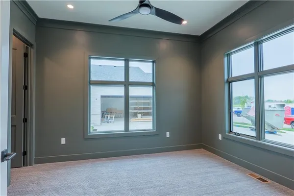 $1,000,400 | 2840 West 133rd Terrace, Leawood, KS 66209