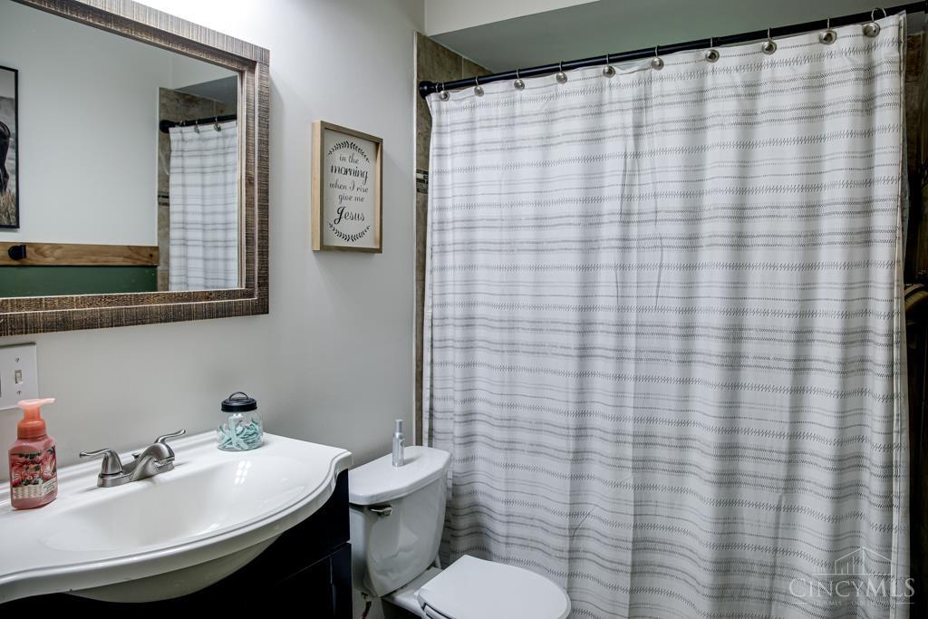 4903 Clemons Road Batavia, OH 45103 - Photo 16 of 21 Gallery Image 16