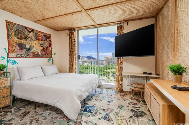 $135,000 | 1920 Ala Moana Boulevard, Unit 2009, Honolulu, HI 96815