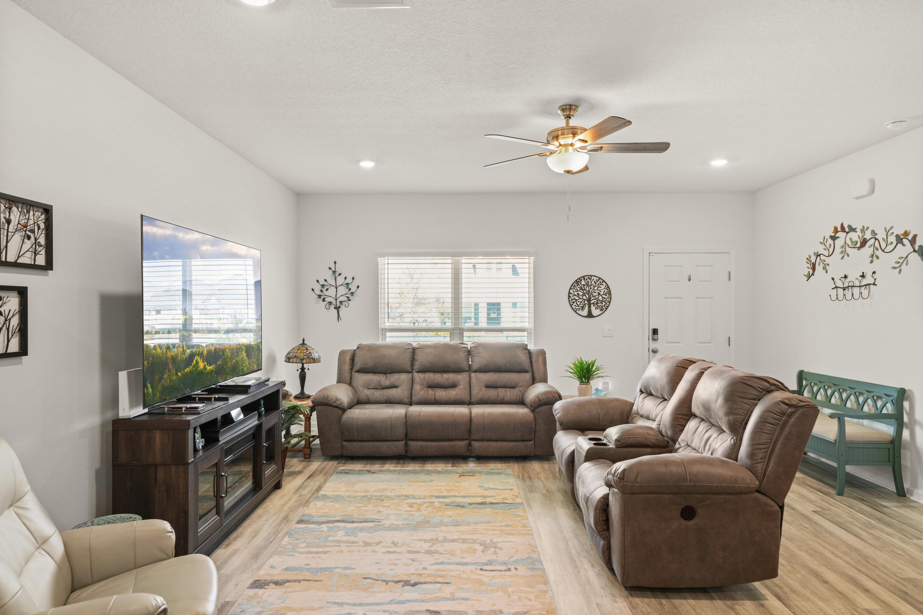 80 Woodsorrel Street Freeport, FL 32439 - Photo 4 of 41 DSC01877