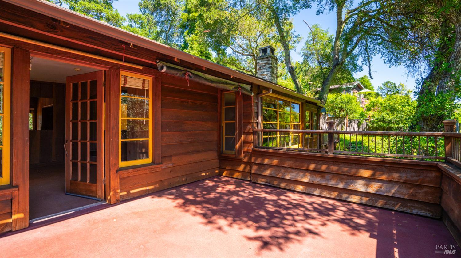 22 Oak Road Fairfax, CA 94930 - Photo 12 of 47