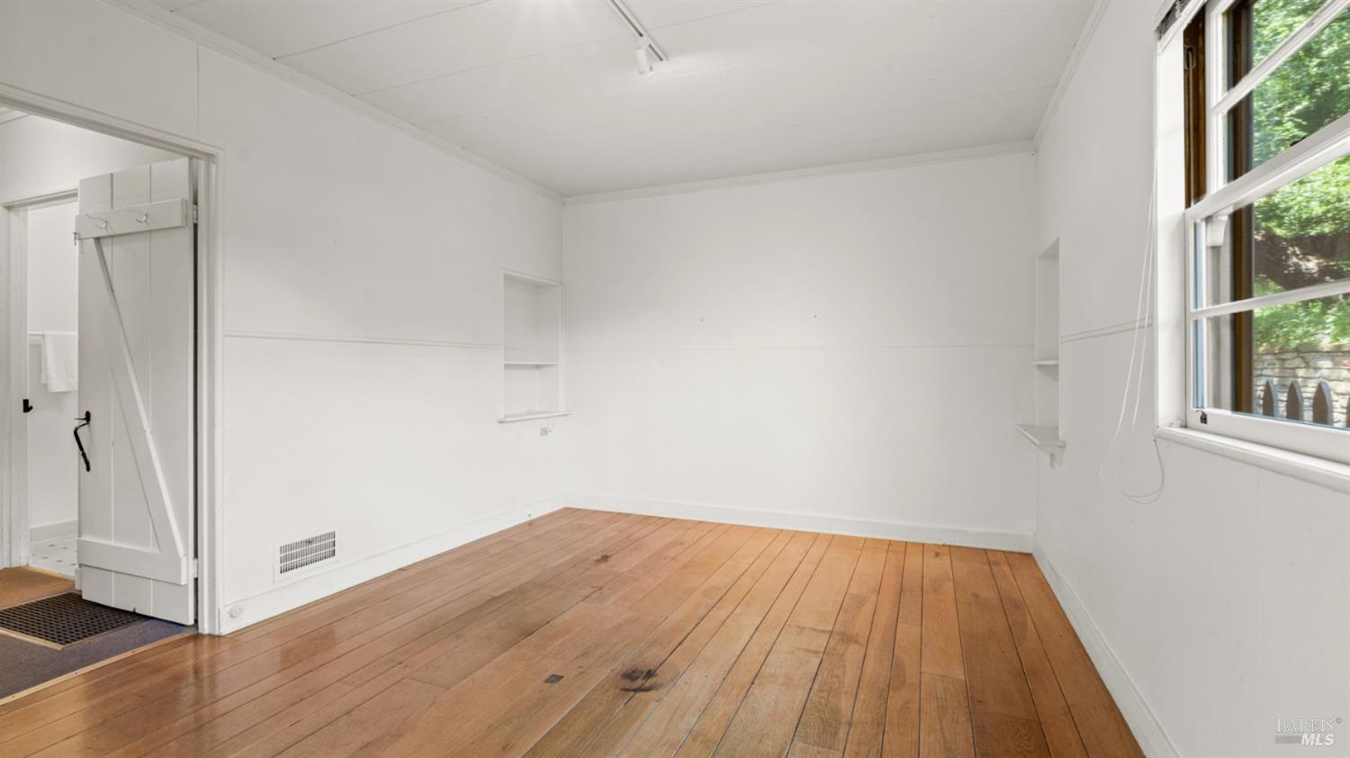 22 Oak Road Fairfax, CA 94930 - Photo 23 of 47