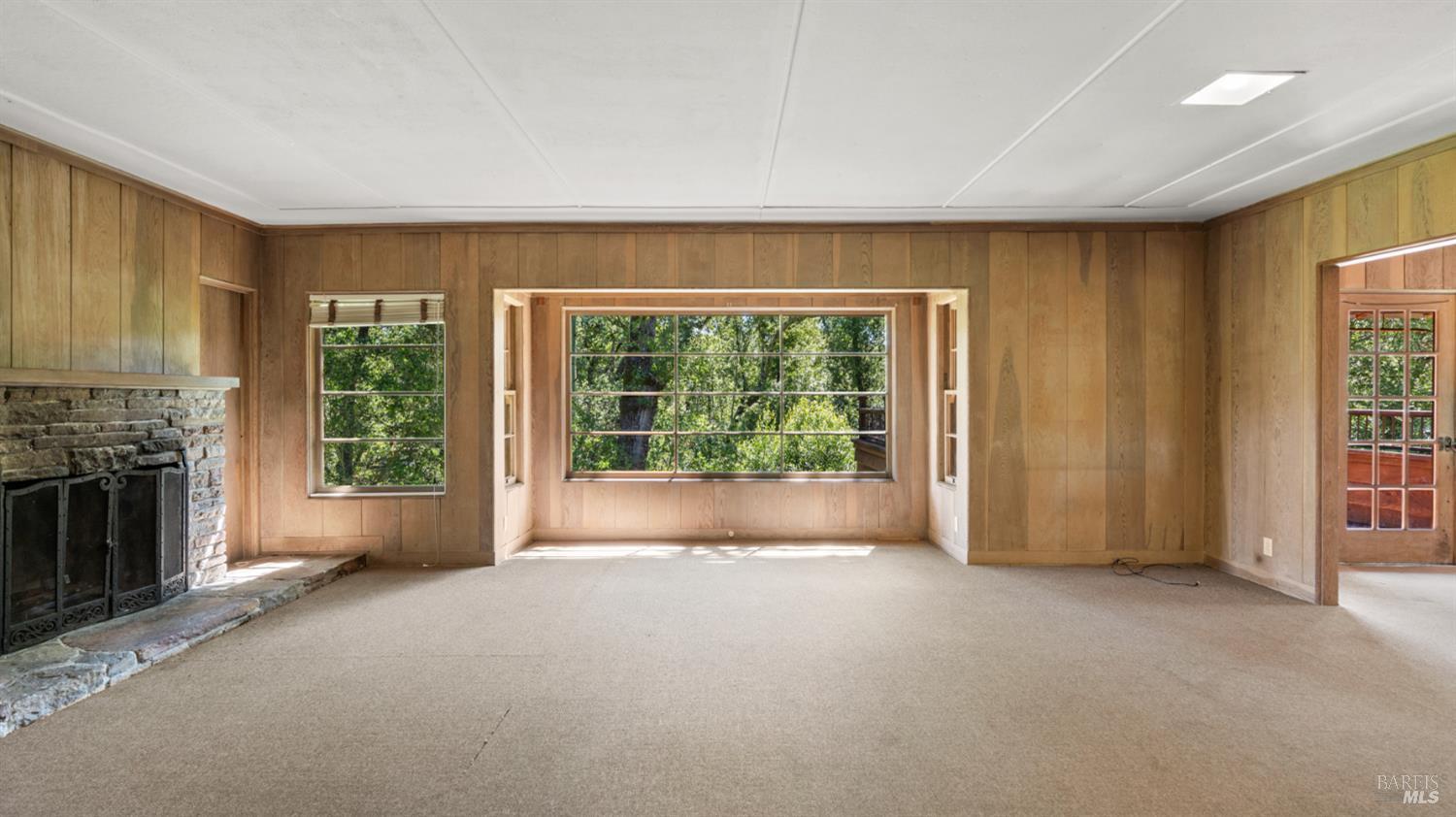 22 Oak Road Fairfax, CA 94930 - Photo 4 of 47