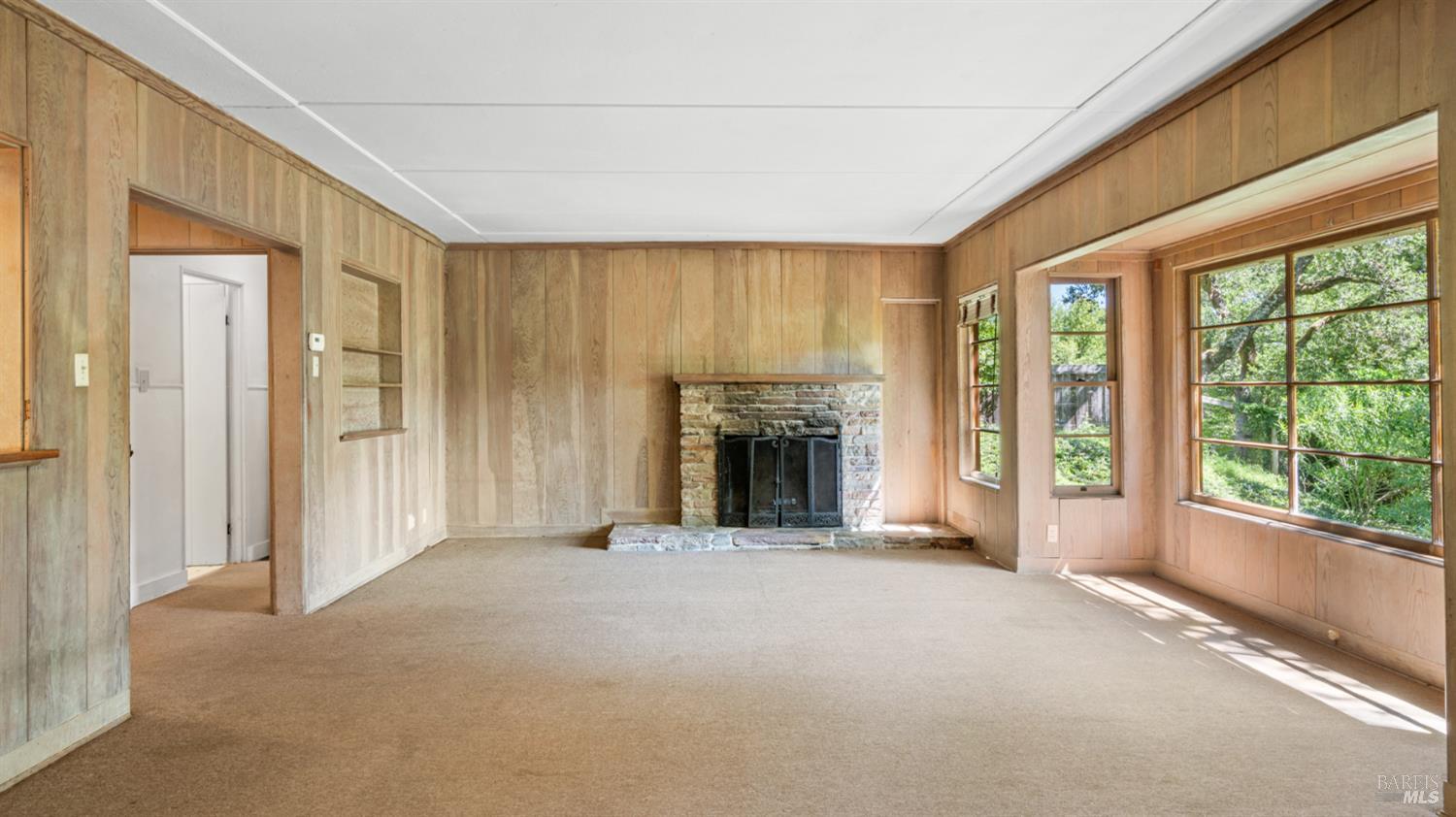 22 Oak Road Fairfax, CA 94930 - Photo 5 of 47