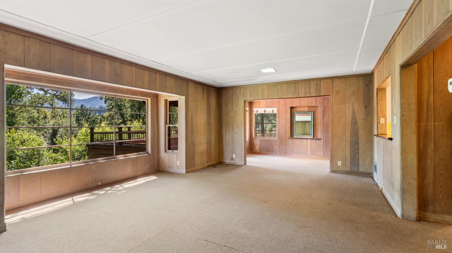 22 Oak Road Fairfax, CA 94930 - Photo 7 of 47