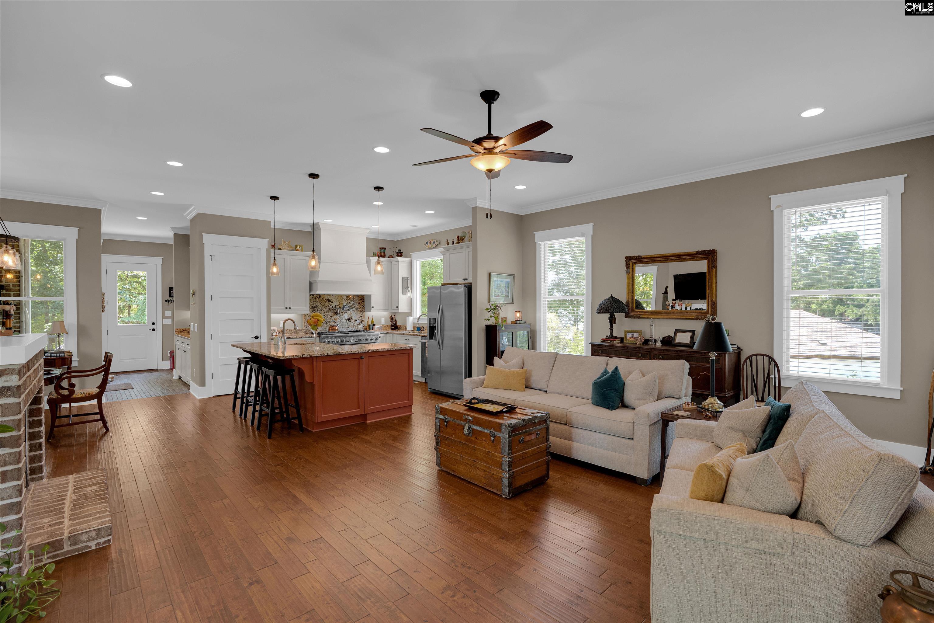 331 3 Point Road Chapin, SC 29036 - Photo 17 of 89