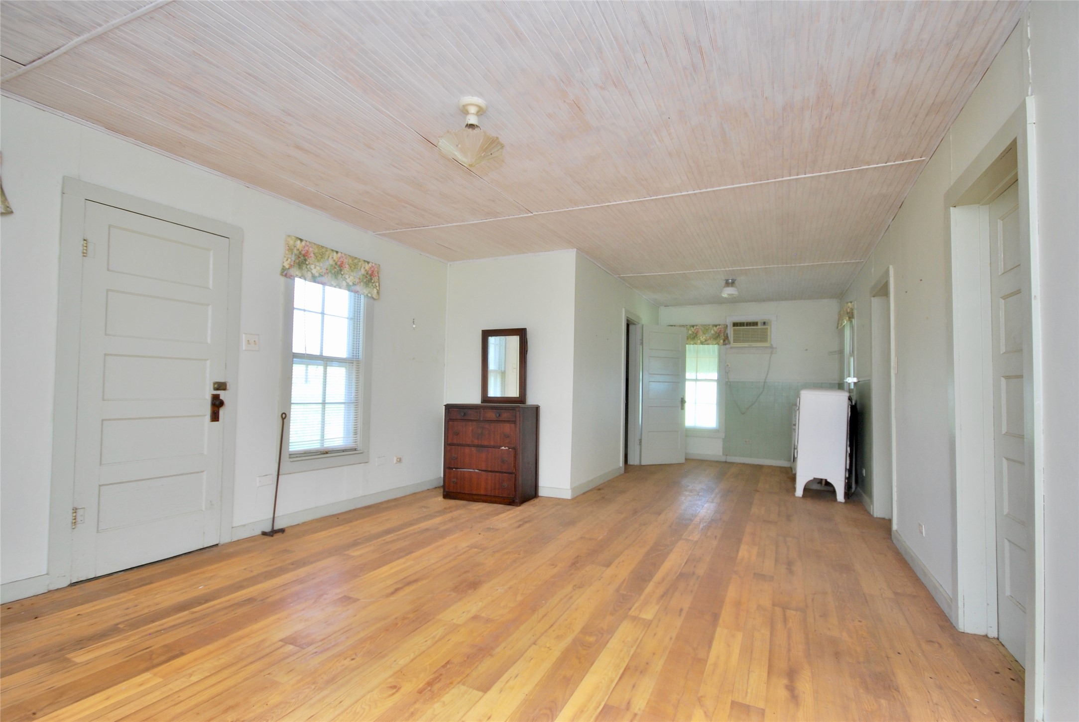 1070 Muehr Road Weimar, TX 78962 - Photo 32 of 40