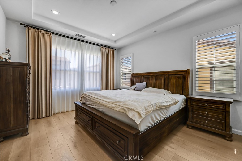 121 Rodeo Irvine, CA 92602 - Photo 21 of 34