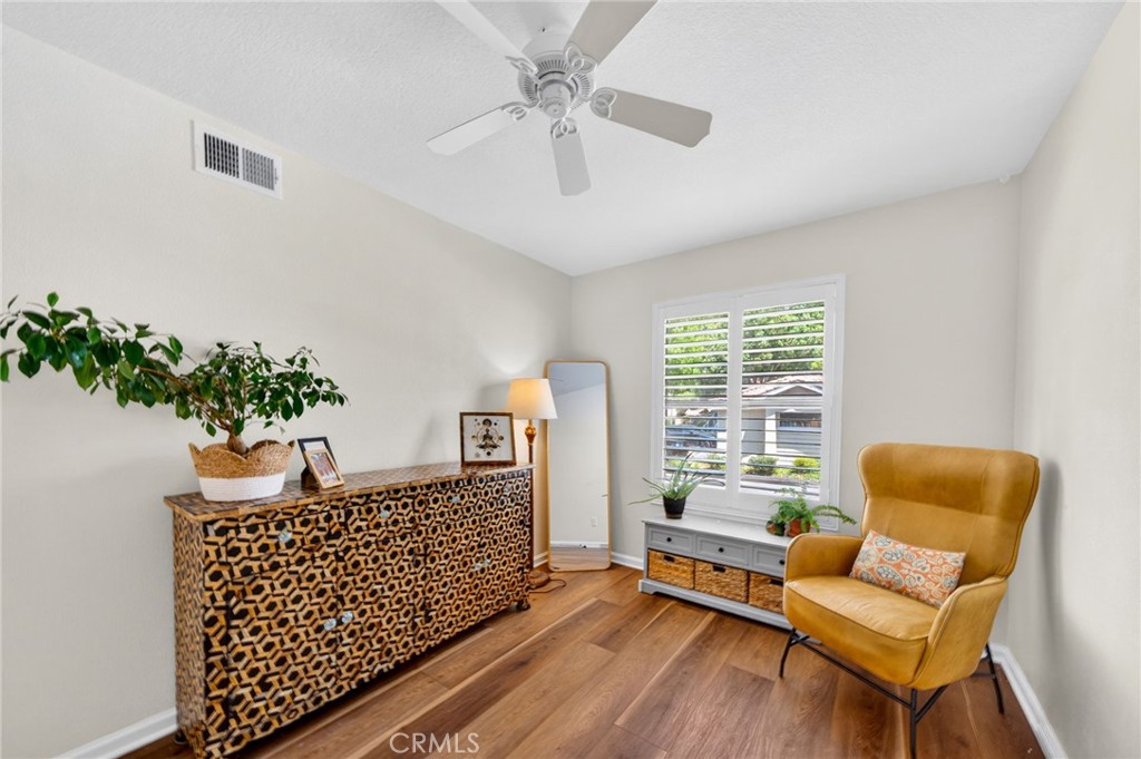 2731 Erringer Road, Unit 71 Simi Valley, CA 93065 - Photo 13 of 33