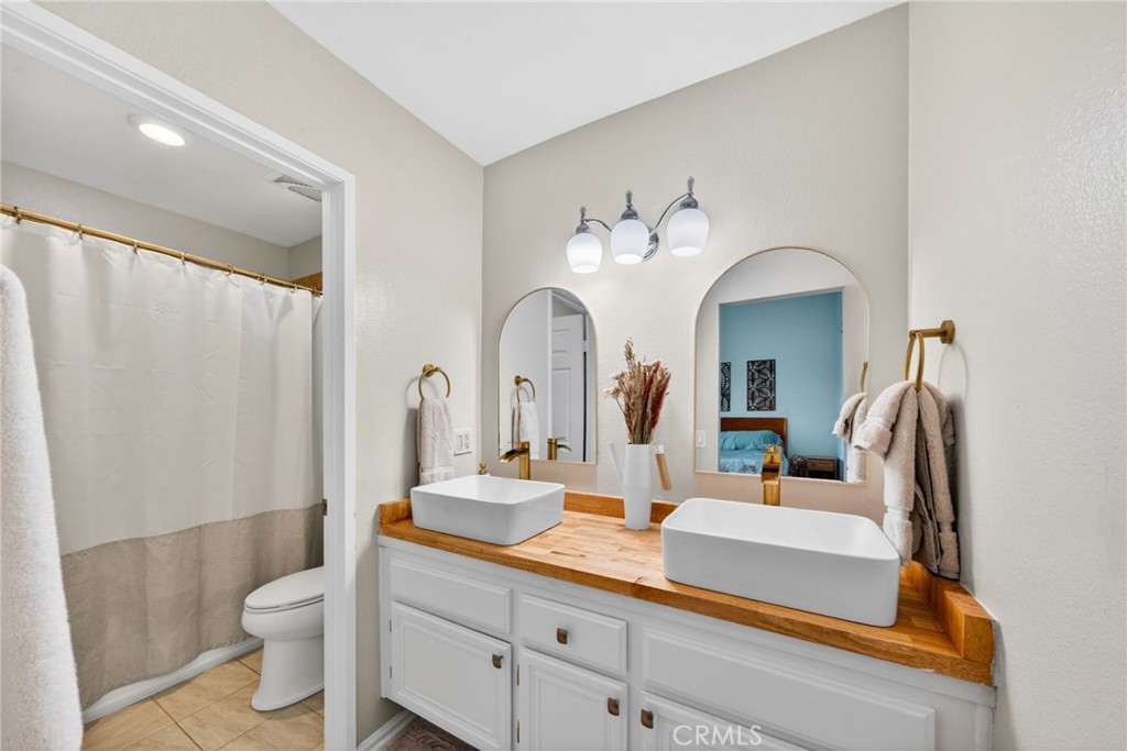 2731 Erringer Road, Unit 71 Simi Valley, CA 93065 - Photo 20 of 33