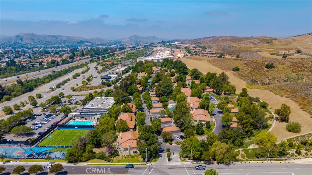 2731 Erringer Road, Unit 71 Simi Valley, CA 93065 - Photo 30 of 33