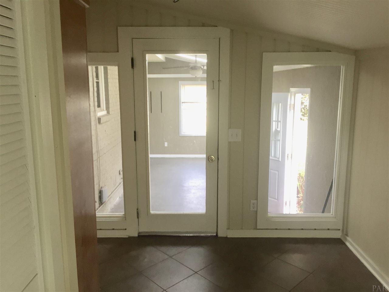 220 Greve Road Pensacola, FL 32507 - Photo 11 of 27