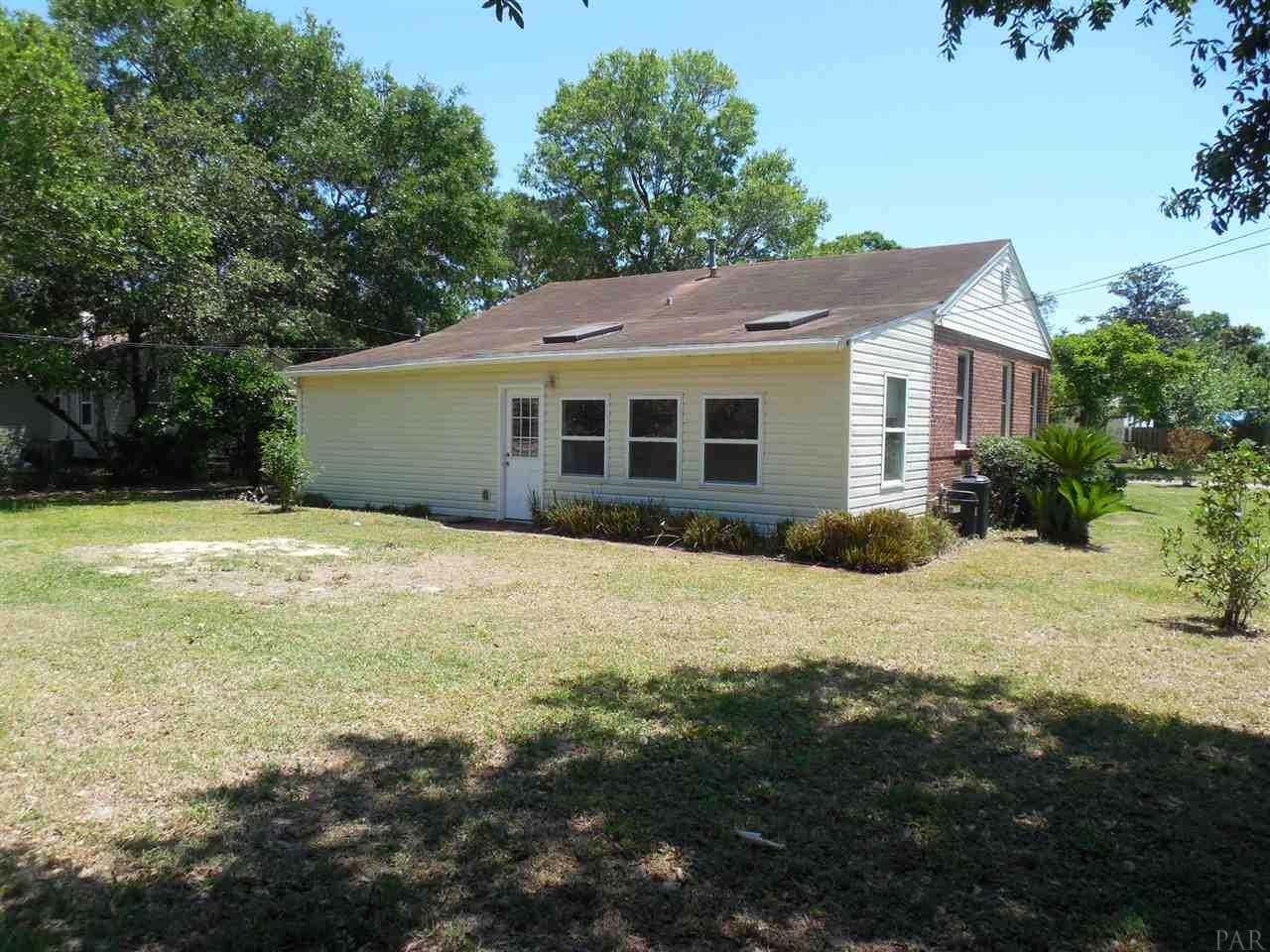 220 Greve Road Pensacola, FL 32507 - Photo 19 of 27