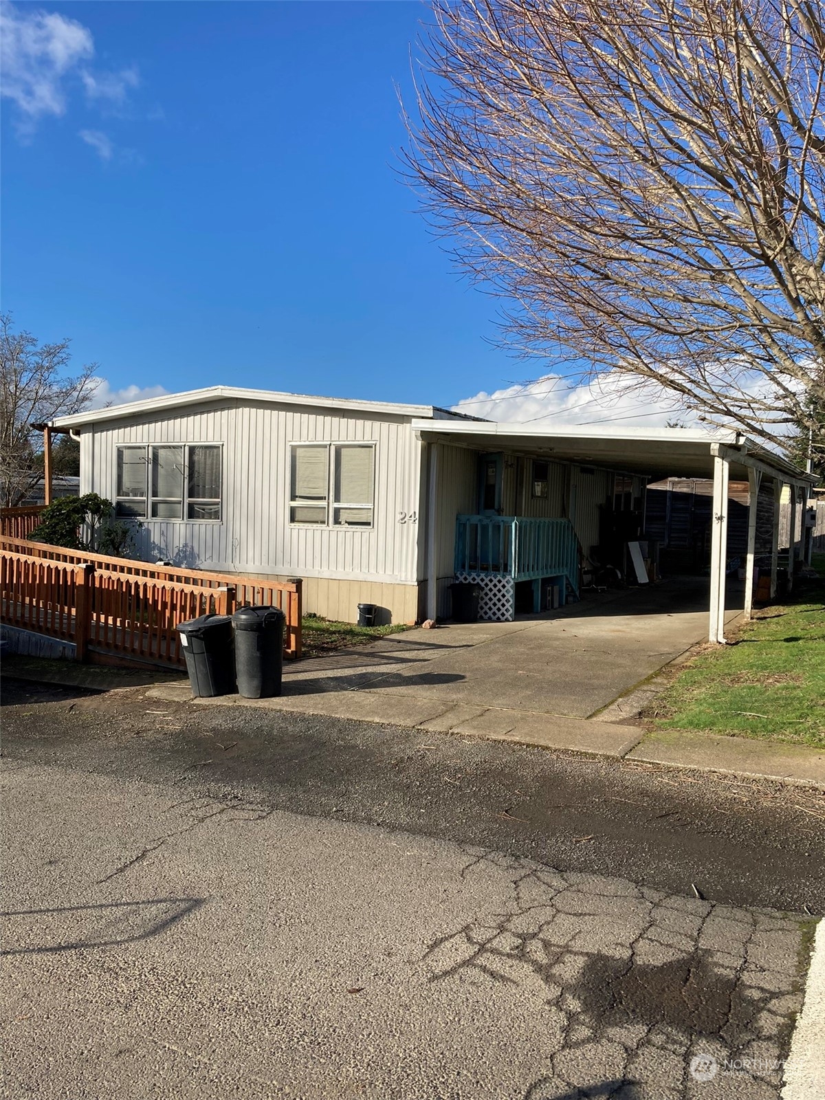 196 Jacobson Road, Unit 24 Cathlamet, WA 98612 - Photo 1 of 4 Gallery Image 1