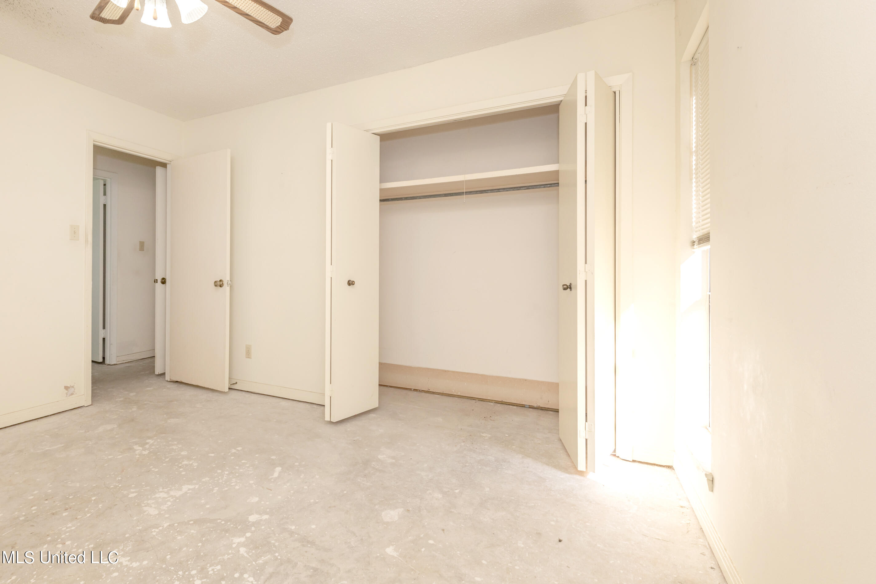 2568 Old Bay Road Biloxi, MS 39531 - Photo 18 of 44 IMG_0493
