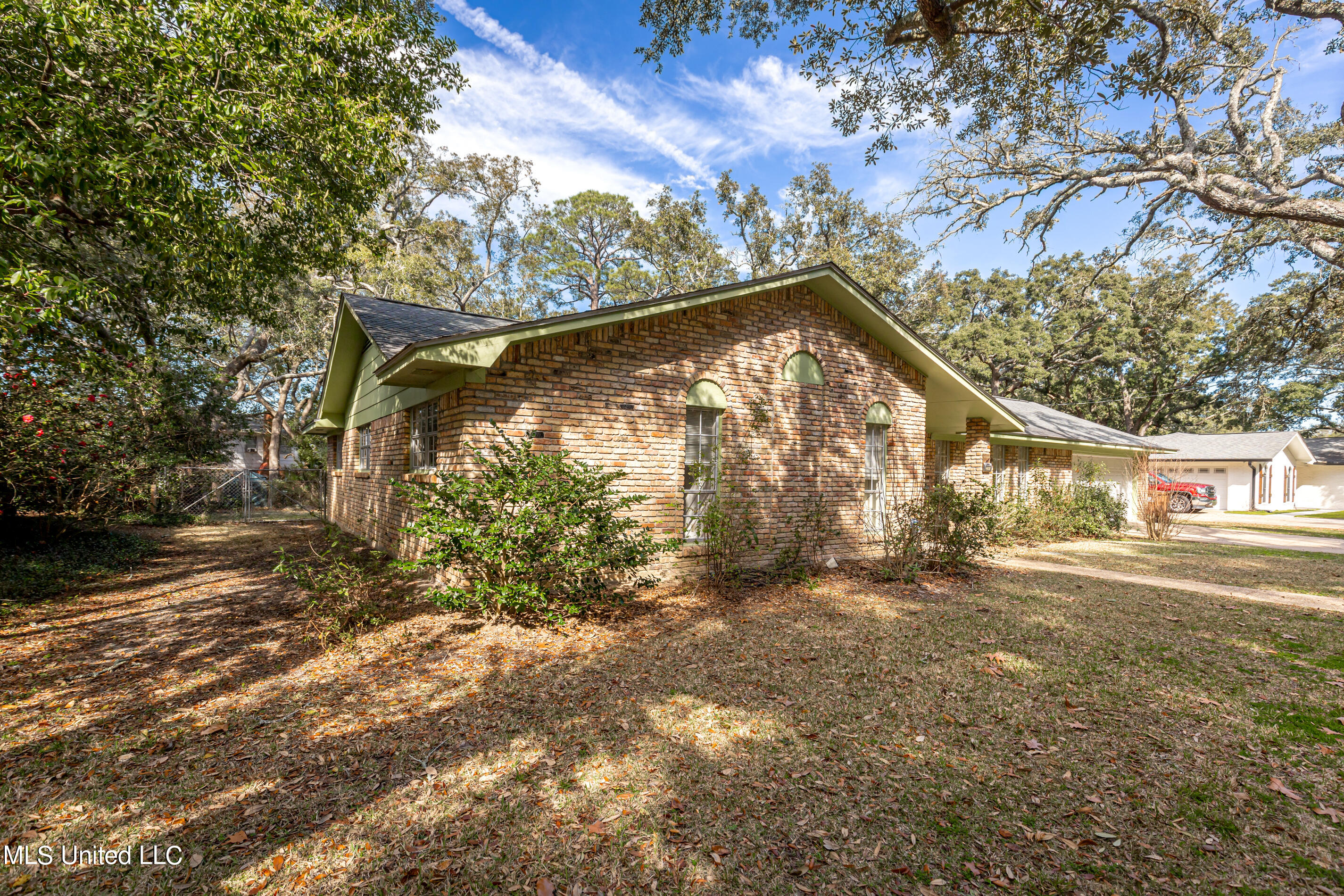 2568 Old Bay Road Biloxi, MS 39531 - Photo 39 of 44 IMG_0533