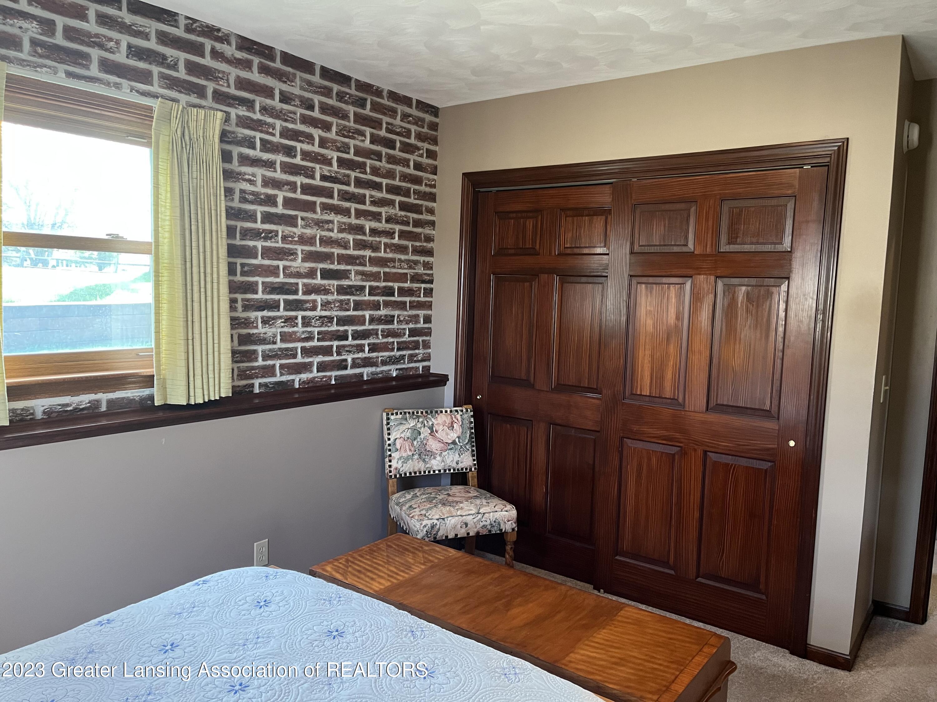 2314 Webster Road Lansing, MI 48917 - Photo 22 of 40 IMG_7047