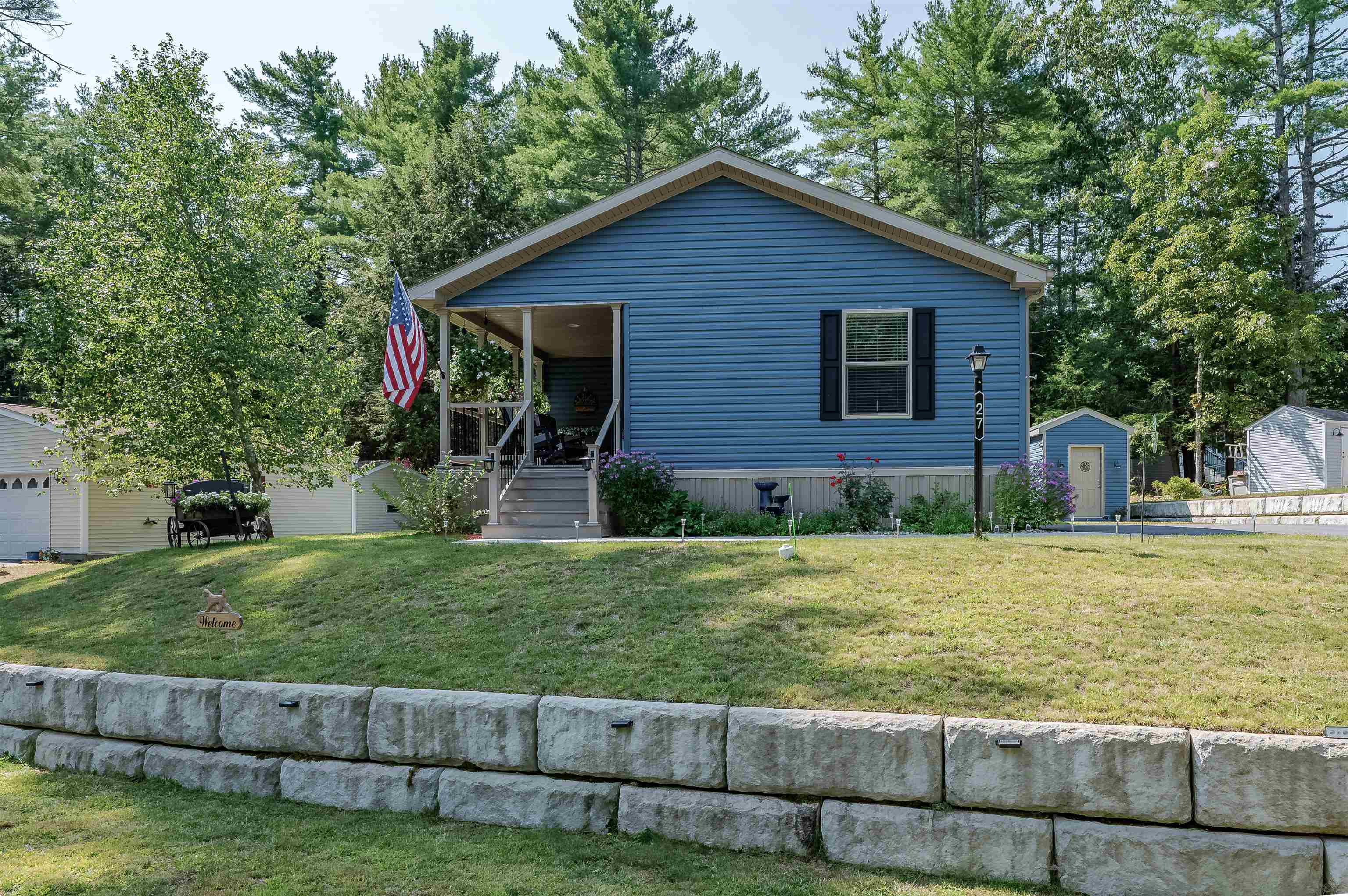 27 Murray Drive Rochester, NH 03868 - Photo 1 of 39 Gallery Image 1