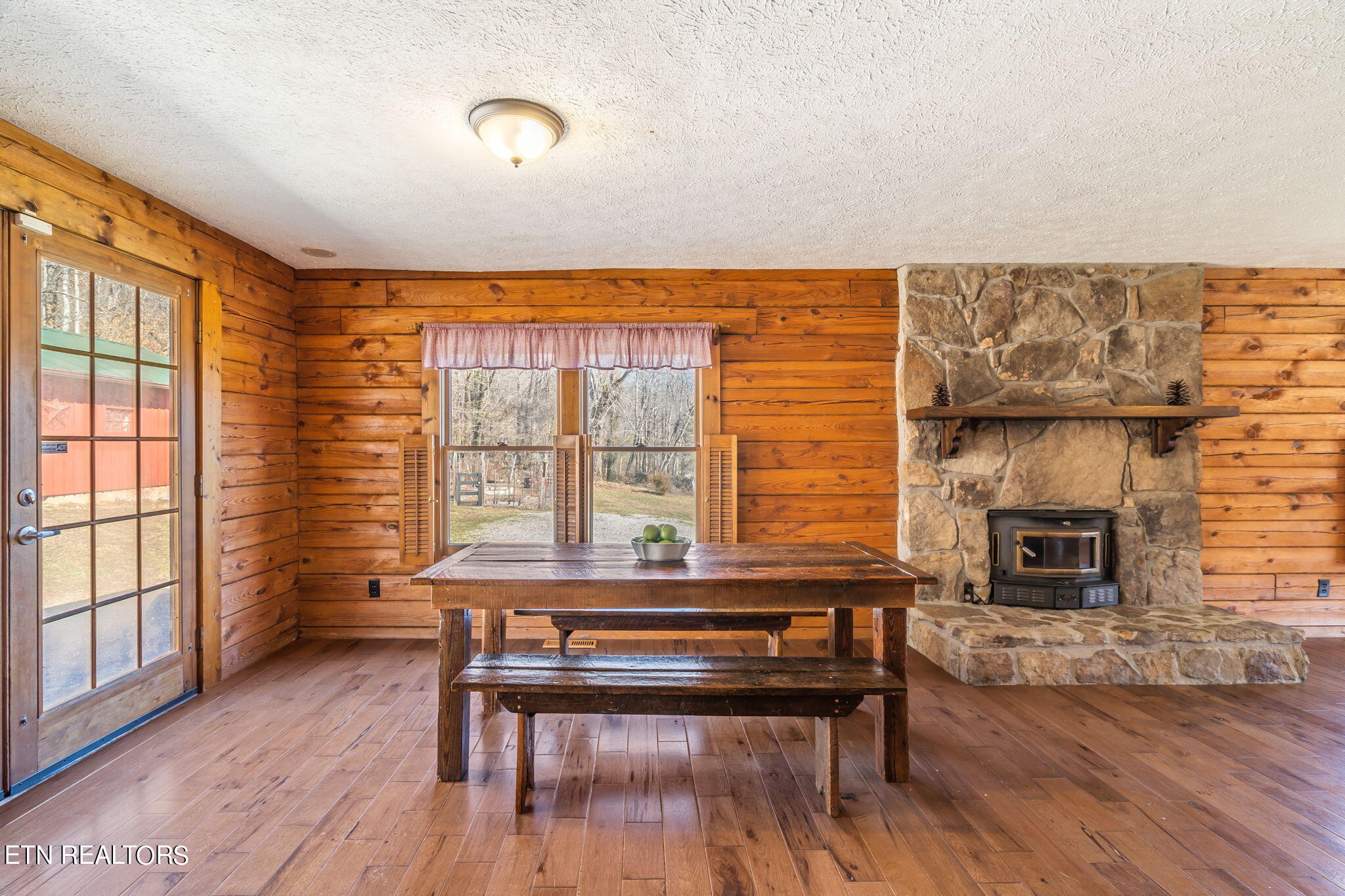 1062 Sulphur Springs Road Clinton, TN 37716 - Photo 14 of 51 18-web-or-mls-1062 Sulphur Springs Road-
