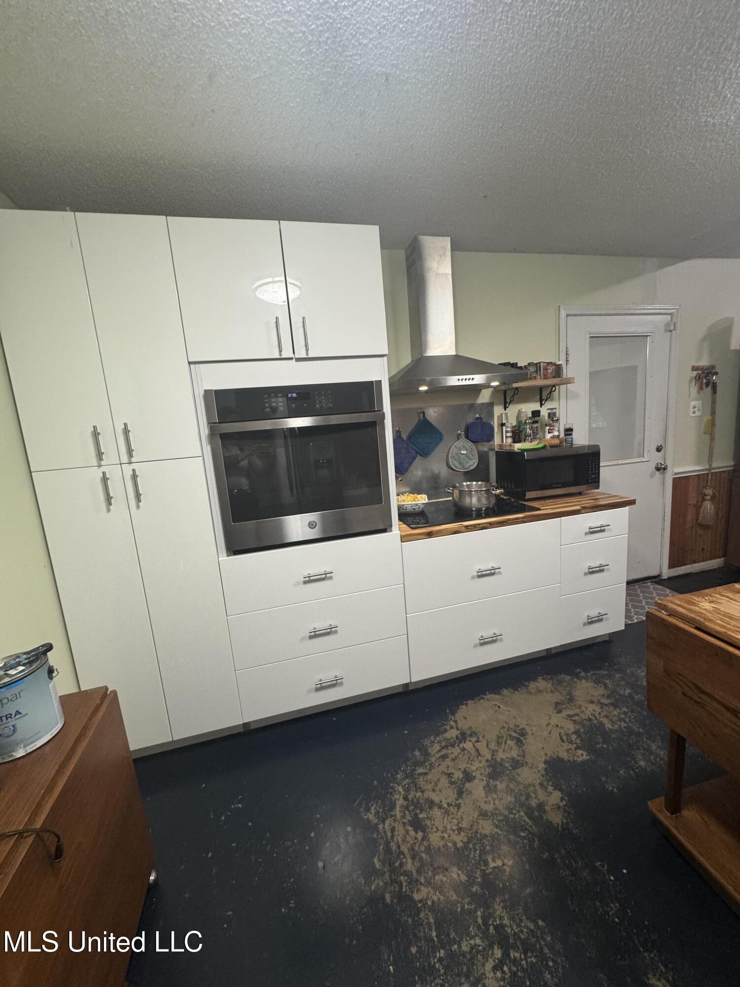 3250 Oakleaf Drive Olive Branch, MS 38654 - Photo 5 of 25 IMG_6671